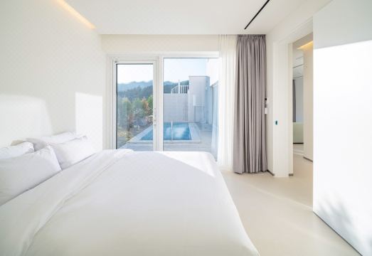 춘천 인터스텔라 풀빌라