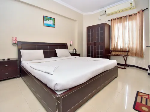 Hotel Vishnu Priya