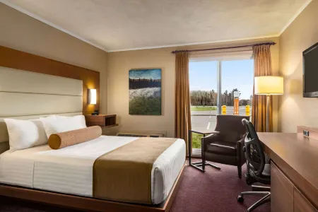 Atlantic Host Hotel, Trademark Collection by Wyndham Отели в г. Батерст