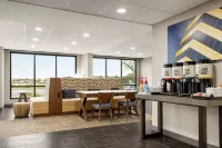 Hampton Inn Kansas City-Airport