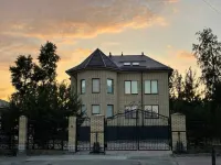 Korabelnaya Hotel