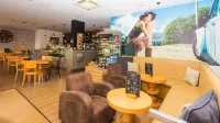 Mareta Beach - Boutique Bed & Breakfast - bar