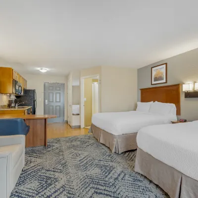Candlewood Suites INDIANAPOLIS EAST by IHG Hôtels à proximité de : Parcours de golf Pleasant Run