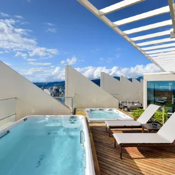 Ka Laʻi Waikiki Beach, LXR Hotels & Resorts