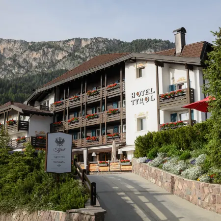 Hotel Tyrol