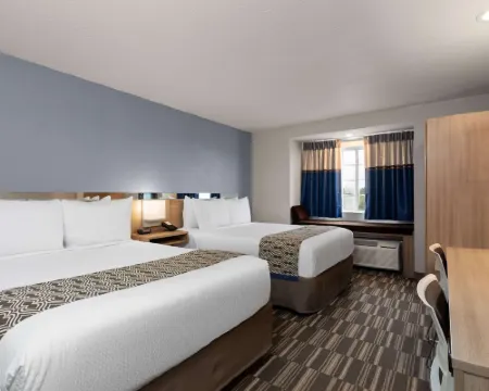 Microtel Inn & Suites by Wyndham Zephyrhills Hotels in Pasco County