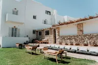 Selina Paros Hotel a Aliki