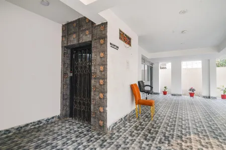 FabHotel Buddha Sunrise Отели рядом с достопримечательностью «Ramdas»