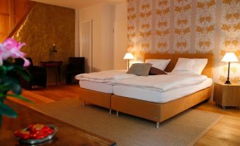 Haus Keppelborg: ZI Rosina Mit Burggartenblick