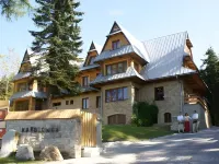 Hotel Dwór Karolówka