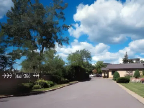 Hôtel Ô Laval Hoteles en Laval