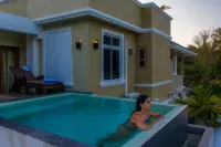 Fuvahmulah Central Hotel فنادق في جزيرة فوفاهمولاك