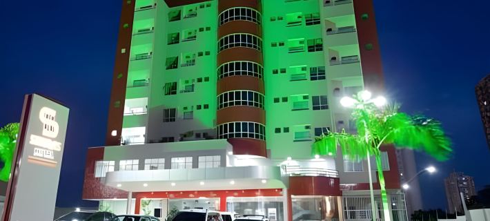 Serras Hotel โรงแรมในกียาบา
