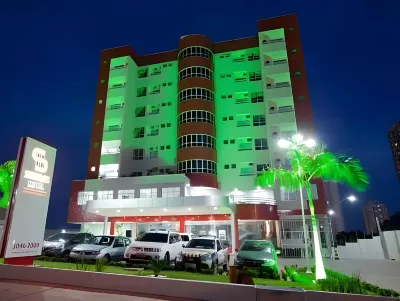 Serras Hotel Hôtels à : 