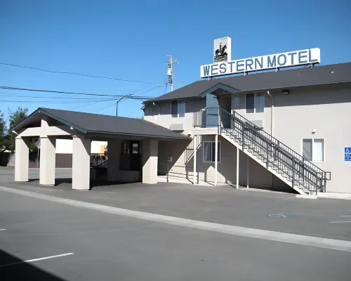 Western Motel Hotels in Salinas