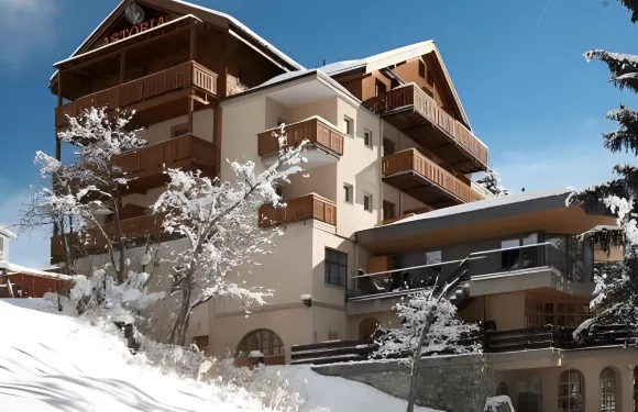 阿斯託里亞高級酒店