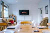 Professional Contractor's Retreat, Superfast Wifi, Free Van Parking Cctv فنادق في Ulceby