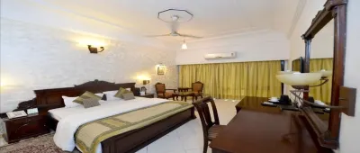 Hotel Raj Hans Hotels near Surajkund lake