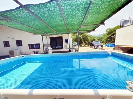 Jincheon Moon and Sea Pension Отели в г. Чинчхон