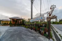 RedDoorz @ Aldos Villa Silangit