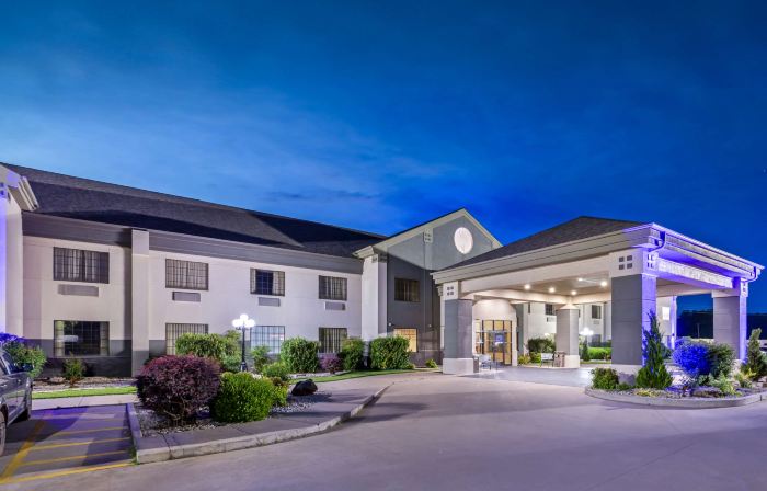 Best Western Locust Grove Inn  Suites