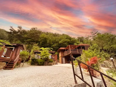 Yeongwol Gypsy Pension
