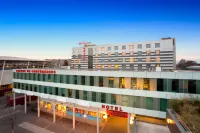 Super 8 by Wyndham Allentown Các khách sạn ở Allentown
