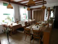 Weinhaus Hotel Zum Josefshof Hotels in Kinheim