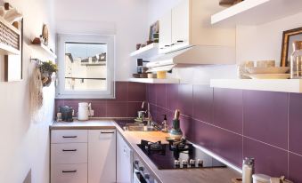 The Cozinest Apartment Has Everything You Need for a Relaxed But Conscious Trip. - Housity