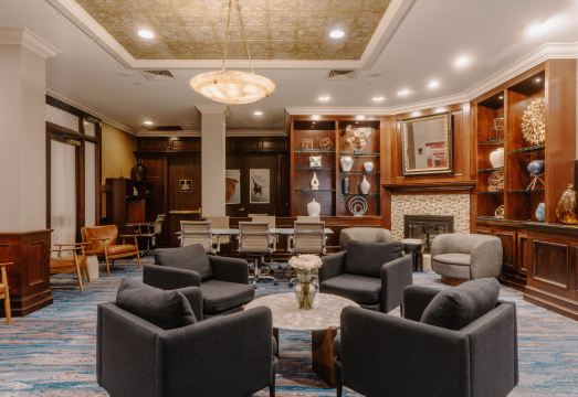 클럽 쿼터스 호텔 패니얼 홀