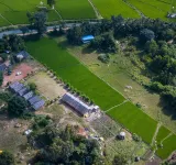 Waterfall Guesthouse فنادق في Kamalapur
