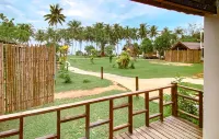 Chumphon Cabana Resort Các khách sạn gần Wat Kaeo Prasert