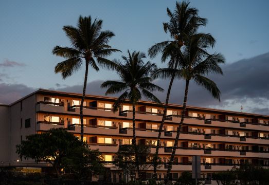 Kona Hotel Interior