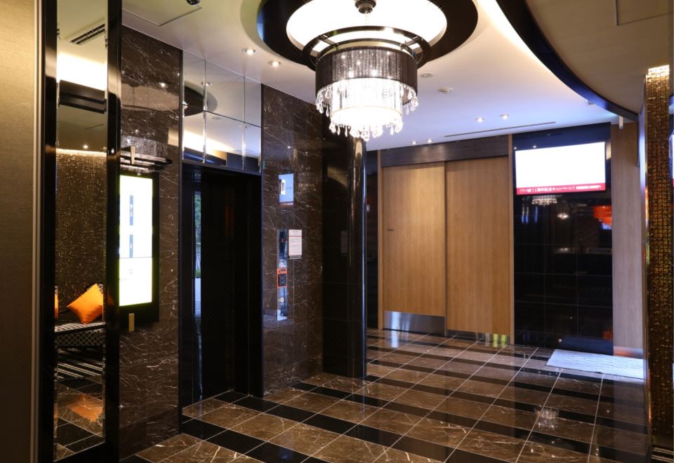 APA 호텔 신주쿠 가부키초 주오 외관