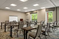Hampton Inn & Suites Pittsburgh/Waterfront-West Homestead Các khách sạn ở West Homestead
