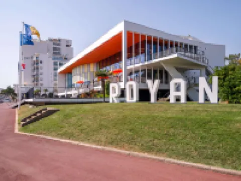 Best Western Hotel Royan Ocean Hotels near Parc du Palais des congrès