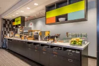 Home2 Suites by Hilton Gulfport I-10 - breakfast