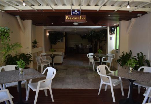 카론 비치 주변