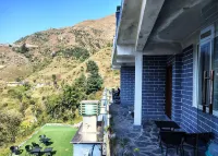 Chakrata Inn Resort Hotel in zona Chirmiri Peak/Top