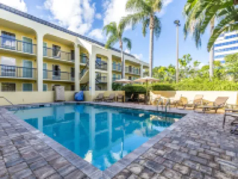 Quality Inn Palm Beach International Airport Hotels in West Palm Beach