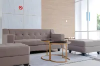 Praya Room