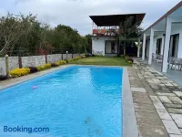 Welcome Inn - Pools