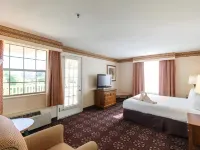 Cypress Bend Resort, a Wyndham Hotel Hotels in Many