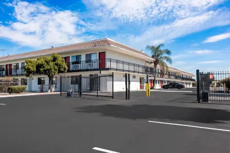 Econo Lodge Stockton Near I-5 Fairgrounds