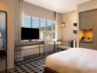 Pullman Cape Town City Centre Hotels near جبل تيبل