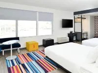 Aloft North Kansas City Hotels in North Kansas City