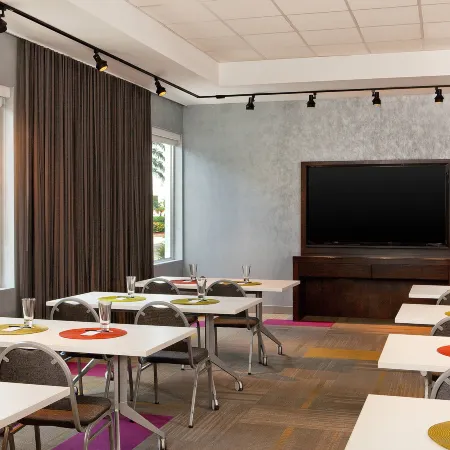 Aloft Miami Doral