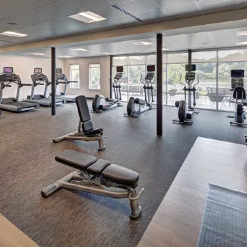 Courtyard Appleton Riverfront