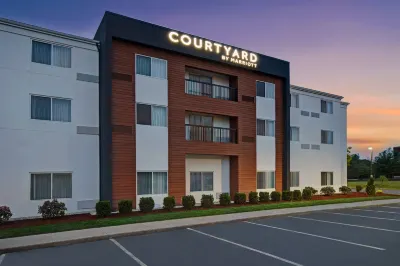 Courtyard Boston Raynham Các khách sạn ở Raynham
