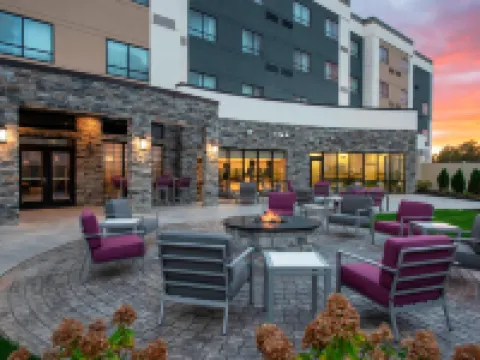 Courtyard Cleveland Elyria Hotels in Elyria